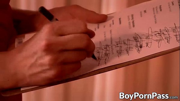 Play MP4 - Cute twink could not resist that big hard throbbing dong