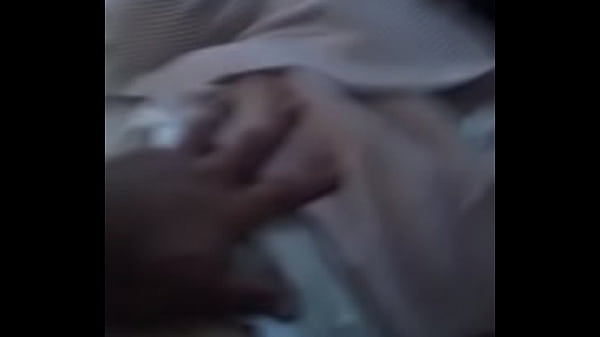 Nonton Le Gusta En Cuatro Y Bien Fuerte thumbnail