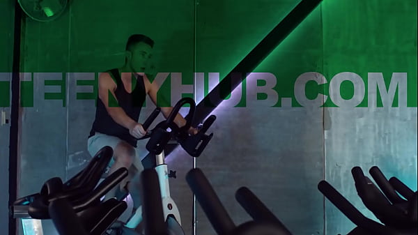 Nonton No Pussy-pounding, No Gain thumbnail