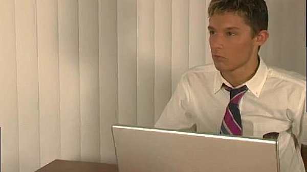 Gay anal sex doctor Blair Mason and Kayl O'Riley are bored probing 