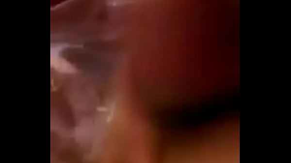 mi amigo "Lenin" masturbanodese rico para mi 