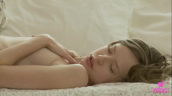 Flat Chested Young Brunette Lynn Is Turned On And Craving For A Dick! She Slowly Takes Off Her Lingerie To Rub Her Shaved Pussy Just To Tease You! Then She Fucks Her Ass With A Glass Dildo And Cums! Videos & More Only At Pooksi.com! thumbnail