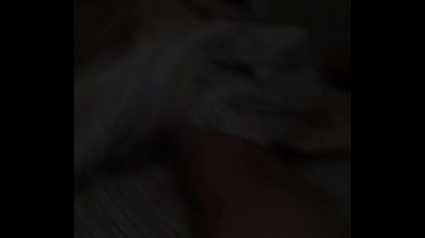 Nonton She Loves To Suck Dick thumbnail