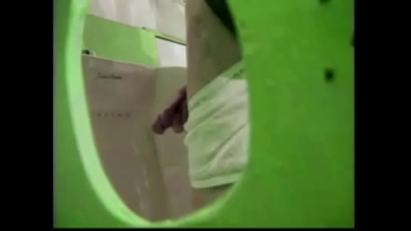 Sucker Cock Of Bisexuel Anonymous In Closet Publique Gloryholes thumbnail