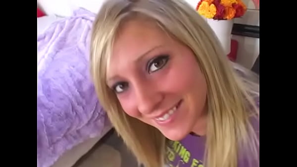 Nonton Carmen Kinsley Cute 19 Yo Blonde Huge Cock Pov Blowjob And Facial thumbnail