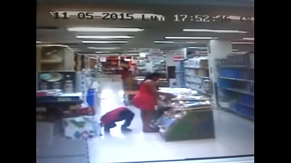 Play MP4 - Miron acecha a culona