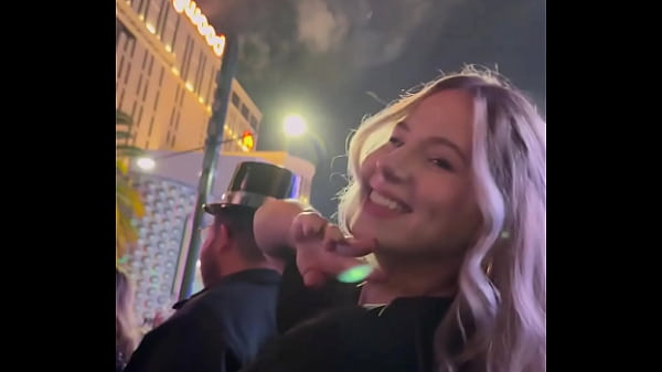 Play MP4 - Happy New Year