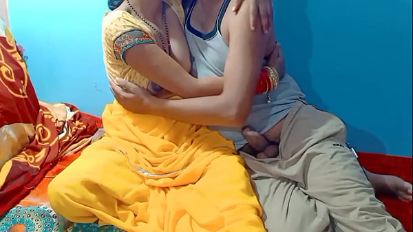 Play MP4 - Village Bhabhi Saree Sex IN House Room