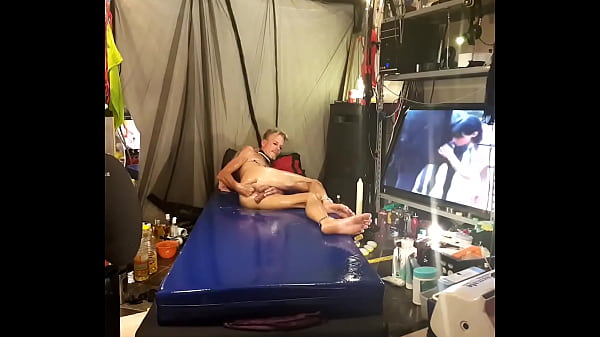 PoulsenPerversWet Oily Body