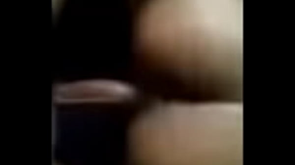 Slim ebony huge bubble booty raw_twerks on dick