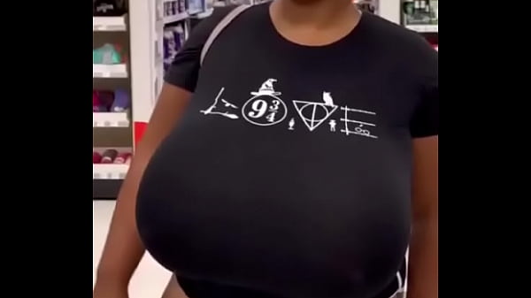Bbw tetona sali&oacute_ de compras con el esposo