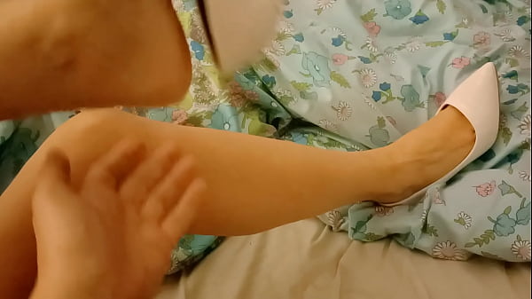 Whiteshoes dangling sex 