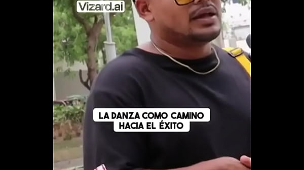 Nonton La Danza Como Camino Hacia El &eacute;xito #esfuerzo #atrevidoypegajoso #historia #chiclenoticias #elchicletv #historia #comuni ... thumbnail