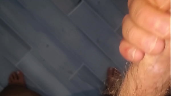 Play MP4 - ASSOLO &vert; AMATORIALE - RAGAZZO SEXY SI SEGA E SBORRA FORTE