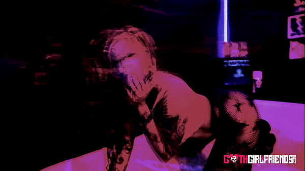 Redhead stephanie rae flaunts her round ass and gets fucked 