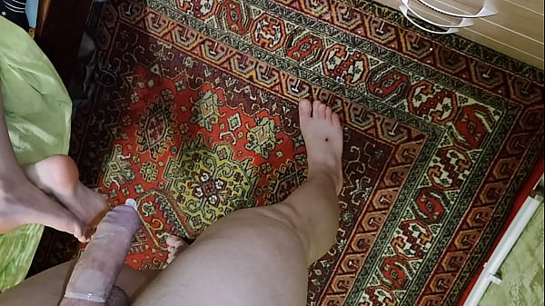 Трахаеться в узкую киску [Любительское порно] thumbnail