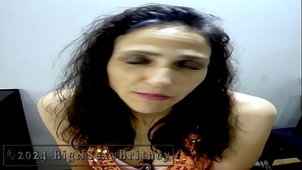 Introducing big n sexy britney the southern belle blowjob queen makes her debut full length premiere video