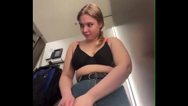 Cumming in public so hot