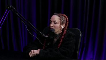 Est&aacute; Anos Como Acompanhante, E Foi Mandada Embora Do Telemarketing - Roberta Faganelli (moai Tv) thumbnail