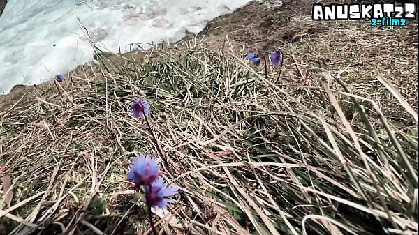 Play MP4 - Mountainside Fuck Facial Cumshot in the Wild