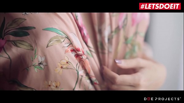 Letsdoeit redhead caomei bala needs milk for cereals