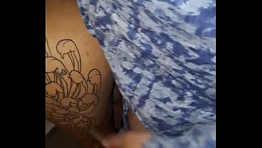 Nos Para La Polic&iacute;a Entrando Al Motel Y Mi Novia Los Soborna Con Su Culo Para Que Nos Dejen Ir thumbnail