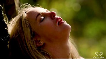 Blue Lagoon Featuring Charlie Forde thumbnail