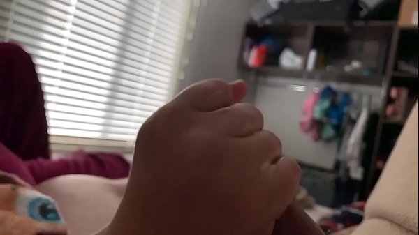 handjob cummingin slow motion cumshot