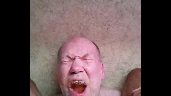 Camiel swallows pee from Chris