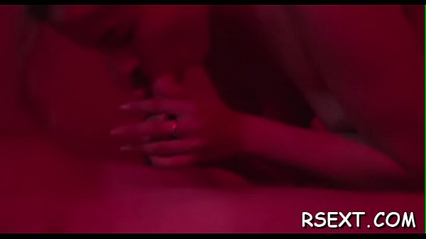 Sexy tattooed babe gives head 