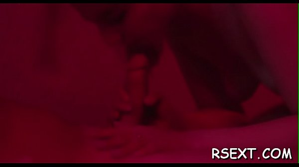 Sexy tattooed babe gives head 