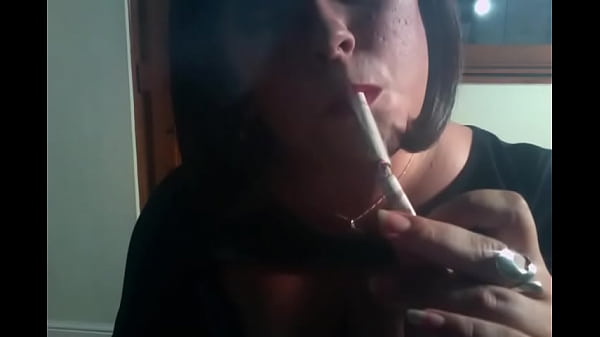 British BBW Mistress Tina_Snua Chain Smokes 120 Cigarettes