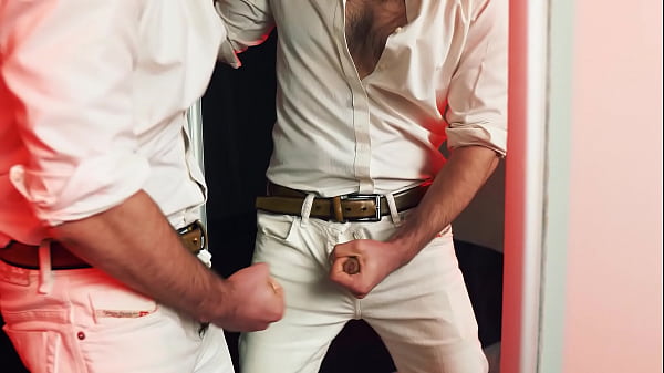 A handsome guy masturbates in front of a mirror. I finish loudly and fill the mirror with my sperm. 