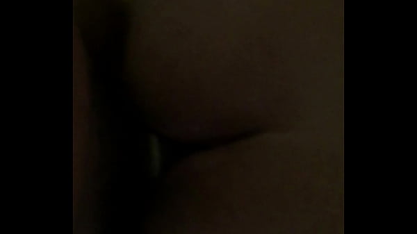 Karlatvags recibe verga por el culo en posicion de perrito