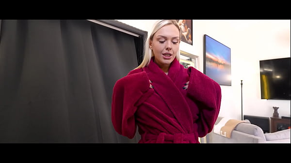 Play MP4 - Stepmom Makes Me A Man Part 1 Deliah Grace