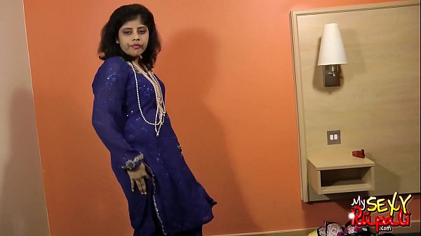 Play MP4 - Gujarati Indian Next Door Girl Rupali Acting As Pornstar