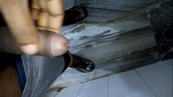 Play MP4 - small penis