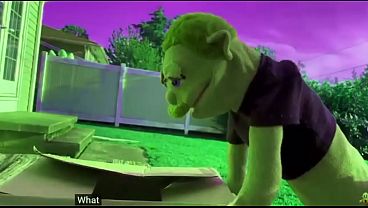 Nonton Brooklyn Guy Have Some Fun Times Together With His Friend thumbnail