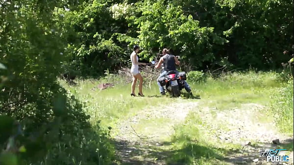 Sexy babe enjoy public fuck with stranger facial cum included