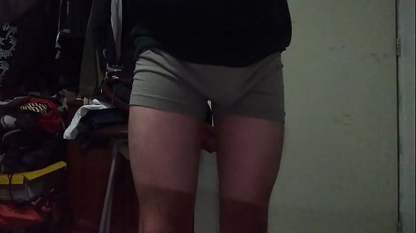 Nonton Naked Public thumbnail