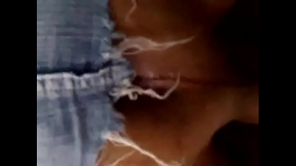 fisting con pu&ntilde;o y faldita.3GP 