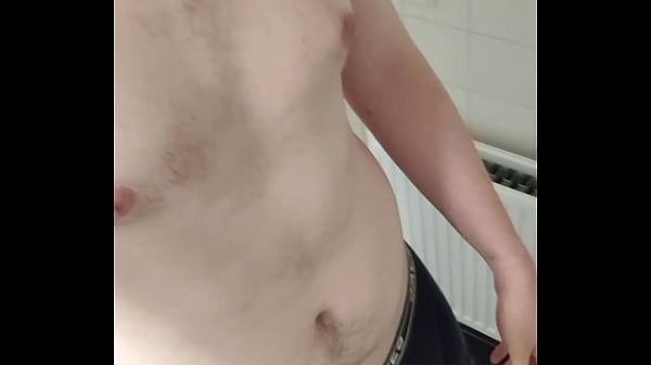 Nonton Who Would Like To Suck On It? thumbnail