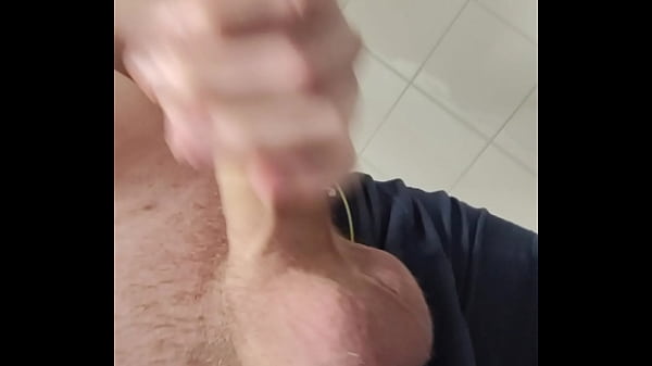 Who would_like to_suck on_it