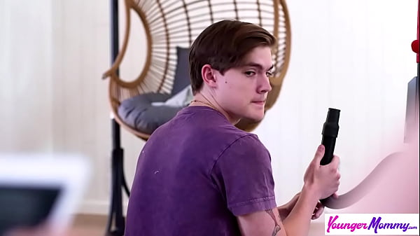 Play MP4 - Stepmom Kendra Cole Says "Are you sucking your dick with the vacuum&quest;&excl;"