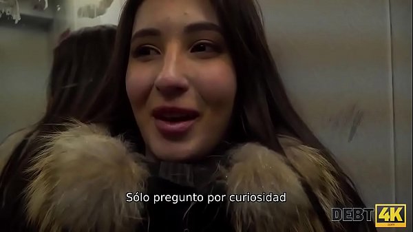 Debt4k lassie tiene sexo con un coleccionista porque no tiene dinero para deudas