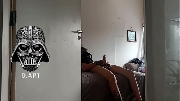 Hidden Camera Catches Man Sniffing Blonde's Clothes After Gym 01 thumbnail