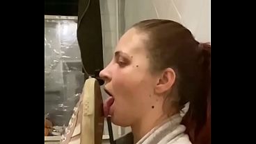 Masturbated My Pussy With My Dirty Shoes From The Street thumbnail