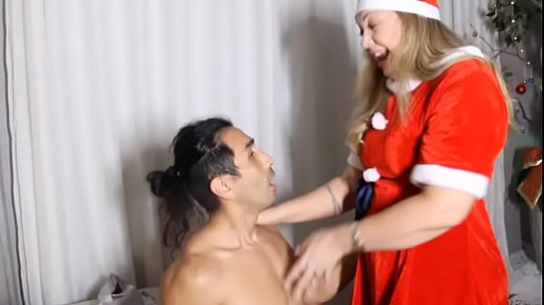 Mamae noel deu cu de presente de natal 