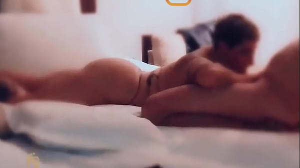 Quem não quer acordar com_um boquetinho