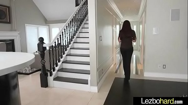 Teen beauty lesbo girls shyla jennings & ruby sparx play in front of camera video 28